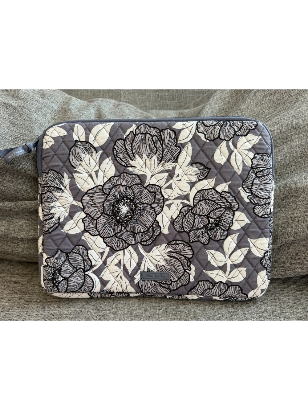 Vera Bradley Laptop Sleeve In Moon Shadow Meadow Black Gray 14x11 Quilted